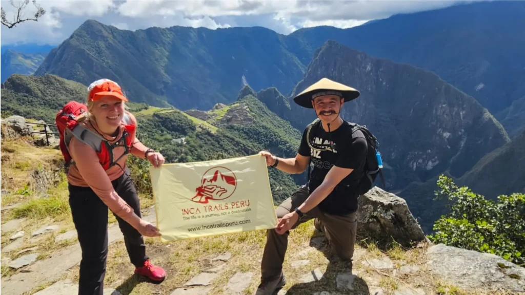 Short Inca Trail 2 Days 1 Night - Photo 2