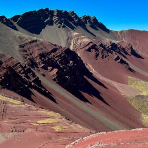 MONTAÑA DE COLORES & VALLEY ROJO 02 DIAS/ 01 NOCHE